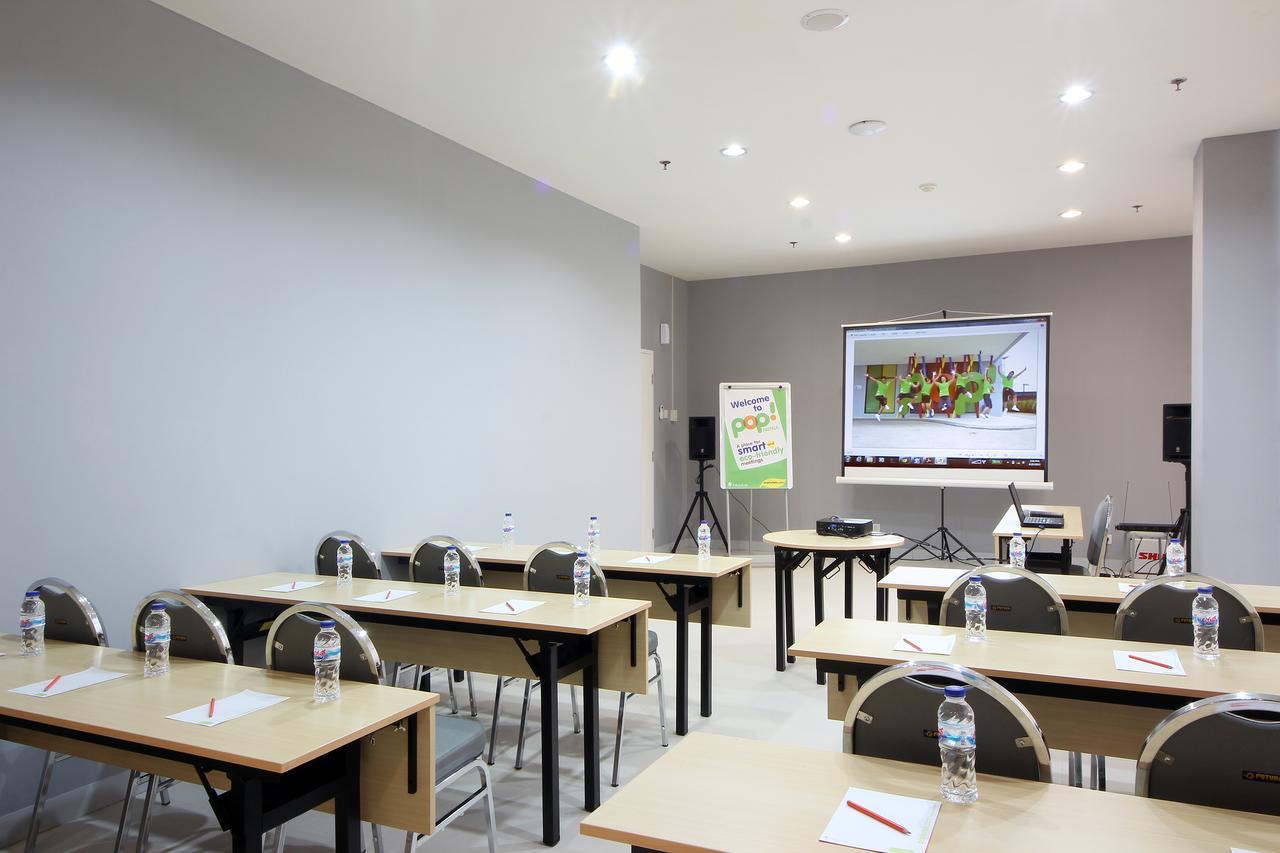 Pop! Hotel Bsd City Tangerang Serpong Luaran gambar