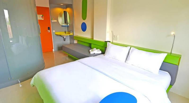 Pop! Hotel Bsd City Tangerang Serpong Luaran gambar